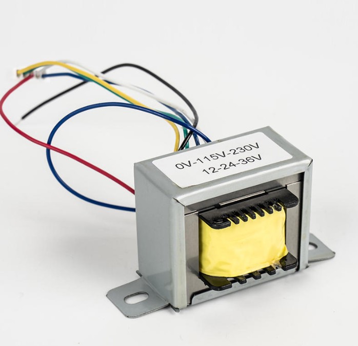 In quali settori e apparecchiature vengono comunemente utilizzati i trasformatori step-up?