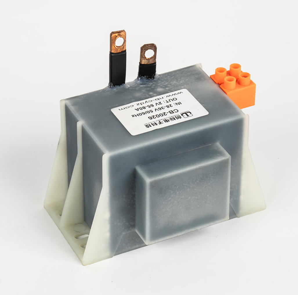 Quali sono le misure di protezione di sicurezza per un trasformatore ad alta corrente?