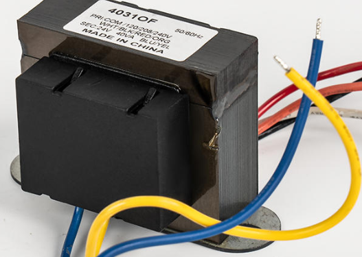 È normale che il trasformatore di un condizionatore d'aria a bassa frequenza si surriscaldi?